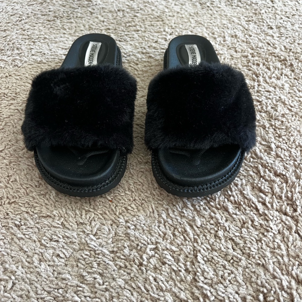Women’s Steve Madden Softey-P Sandals